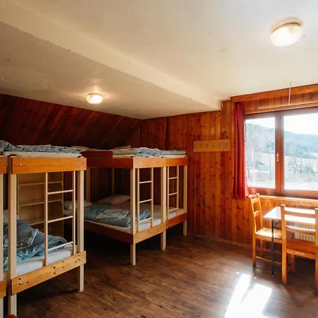 Turisticka Tj Tesla Brno Hostel Ostruzna